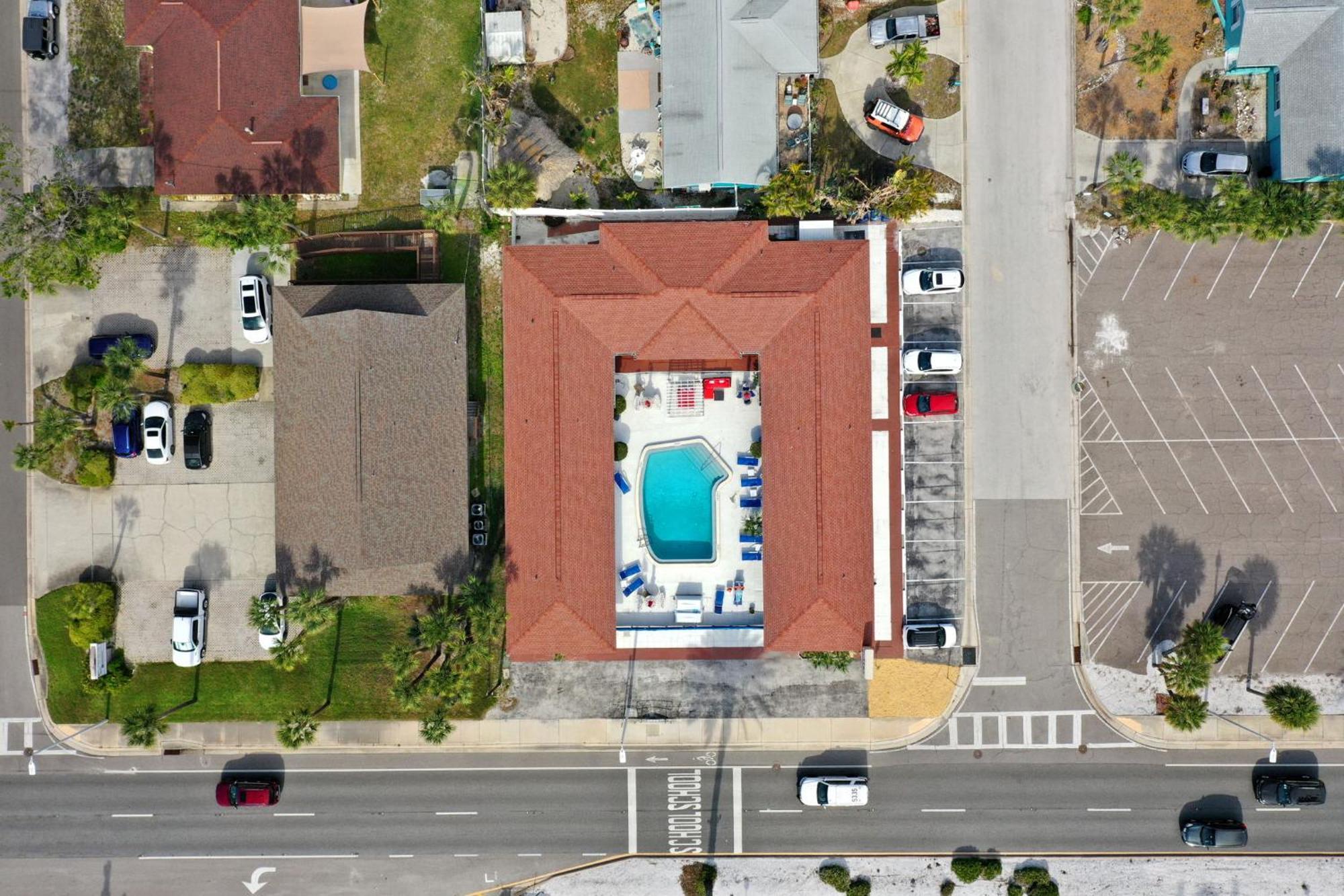 Sun Island Motel St. Pete Beach Exteriör bild